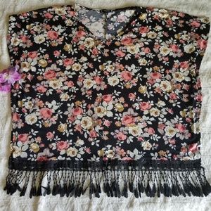 3 for $10 Floral lace trim shirt